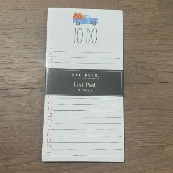 Pen & Rae Dunn notepad set - Picture 4 of 9